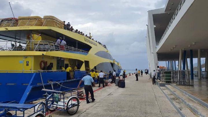 Ultramar pospone alza en tarifas en sus ferrys tras inconformidades en Cozumel