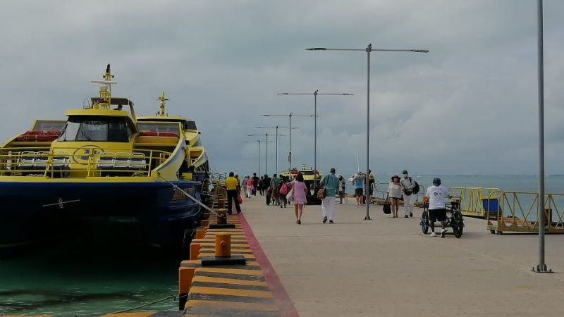 Jornada turística dominical en Isla Mujeres se mantiene con buena afluencia