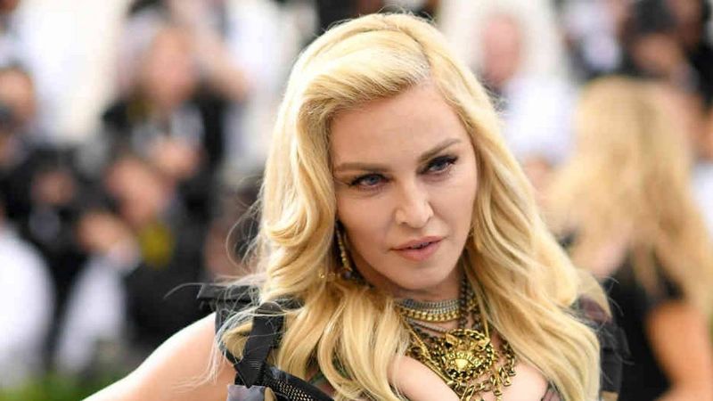 Madonna enloquece y sube sensuales FOTOS en ropa interior a Instagram