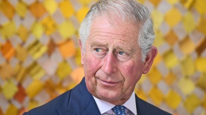 El príncipe Carlos agradece a la reina Isabel II por 70 años de servicio