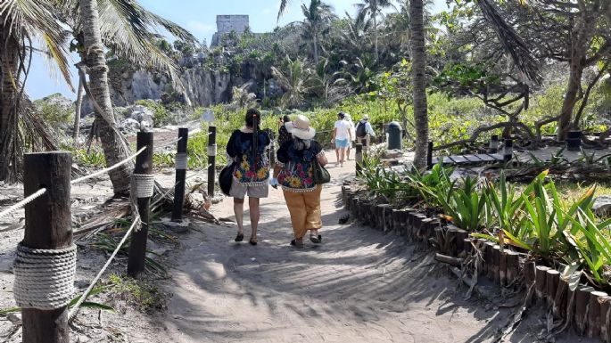 Zona arqueológica de Tulum: Turistas ignoran medidas de higiene contra COVID-19