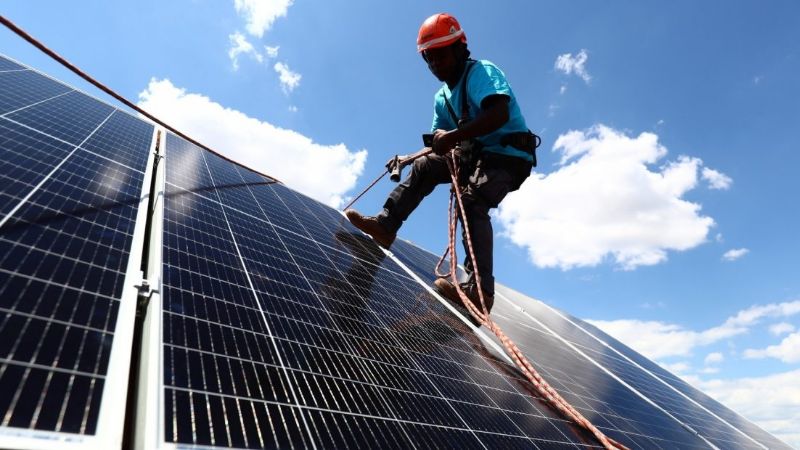 Paneles solares: ¿Cómo funcionan y dan energía?