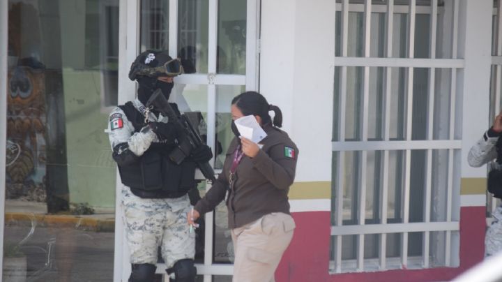 Instituto Nacional de Migración asegura a cuatro turistas durante operativo en Cozumel