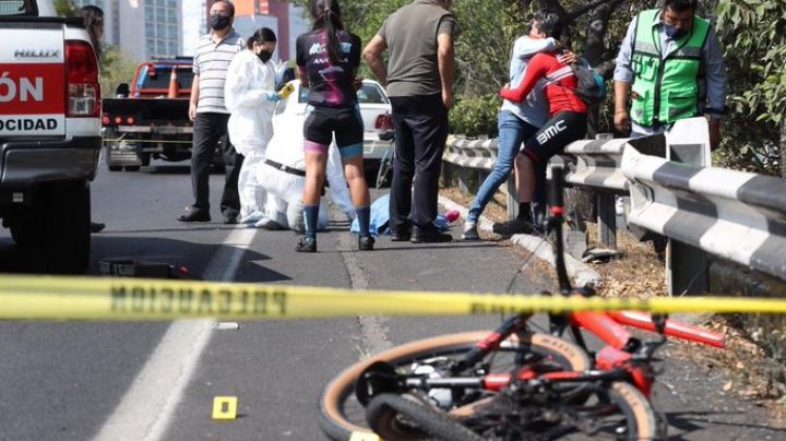 Ciclista profesional de montaña muere atropellado en la México-Toluca