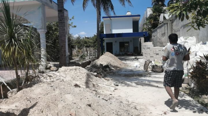 Derrumbe de una casa deja dos albañiles lesionados en Progreso