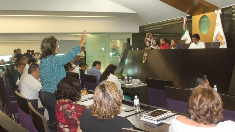 PAN pierde espacios al interior del Congreso de Campeche