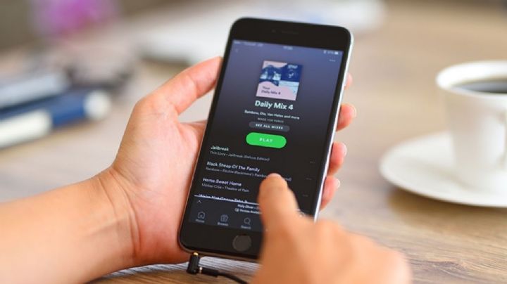 Spotify prohíbe escuchar música en aleatorio por culpa de una famosa cantante