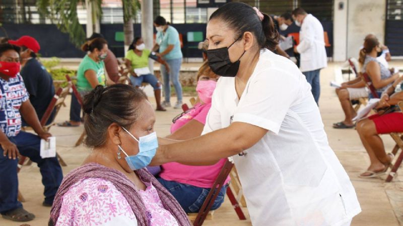Inicia vacunación en 31 municipios en Yucatán para personas de 40 a 49 años