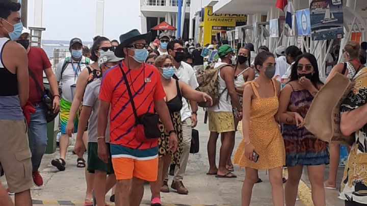 Más de mil 200 turistas visitan este fin de semana la isla de Cozumel