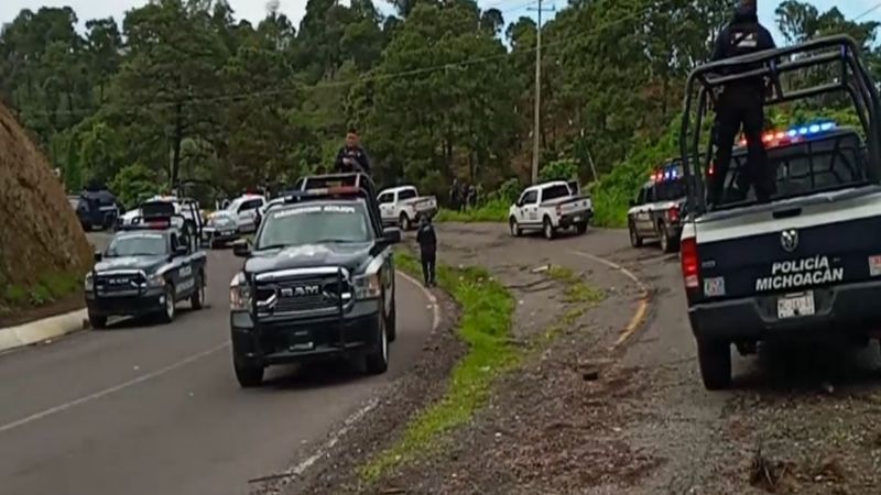 Se desata balacera entre policías y civiles en la Uruapan- Gabriel Zamora: VIDEO