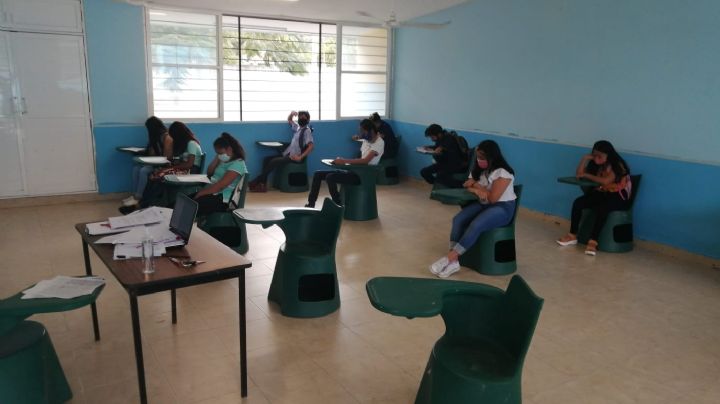 Estudiantes pasaron 'de panzazo' el ciclo escolar en Yucatán