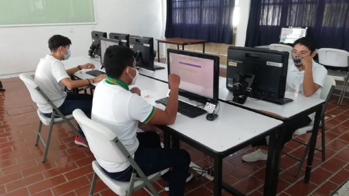 SNTE encuesta a maestros de Quintana Roo por posible regreso a clases presenciales
