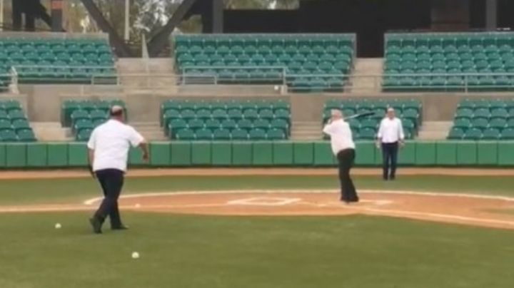 AMLO juega béisbol con ‘gobernadores’ de Sonora y sale ponchado