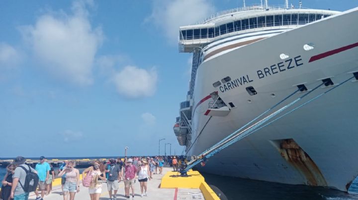 Crucero Carnival Breeze regresa a la Costa Maya tras 16 meses de ausencia: VIDEO