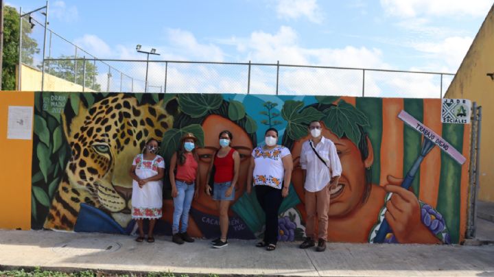 Inauguran mural en honor a trabajadoras del hogar en Cacalchén, Yucatán