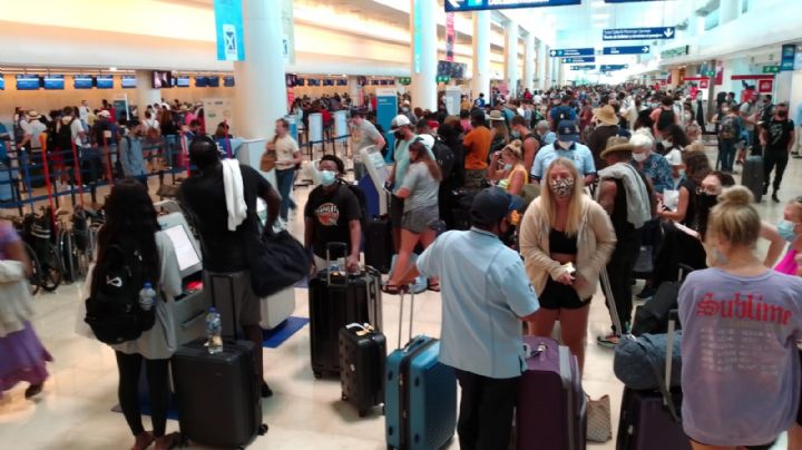 Aeropuerto de Cancún programa 471 vuelos, pese a crisis sanitaria en Quintana Roo
