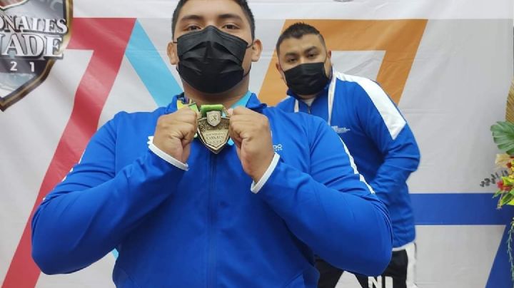 Chetumaleño, campeón nacional de Luchas Asociadas, se prepara para Campeonato Mundial