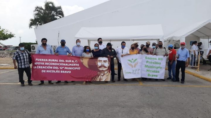 Vecinos de la comunidad Nicolás Bravo exigen atención del Congreso de Quintana Roo