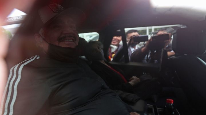 Vicente Fernández sale del hospital luego de tres días internado: VIDEO