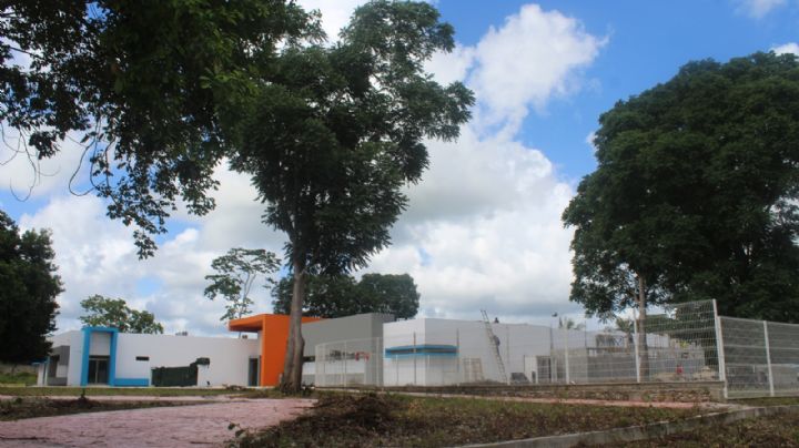 Anuncian fecha para inaugurar Hospital Comunitario de Nicolás Bravo , Quintana Roo