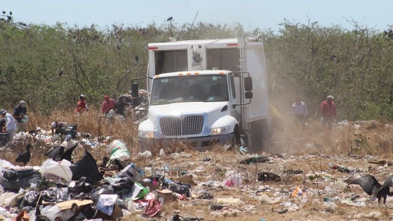 Ayuntamiento de Chetumal busca extender renta de camiones para la recoja de basura