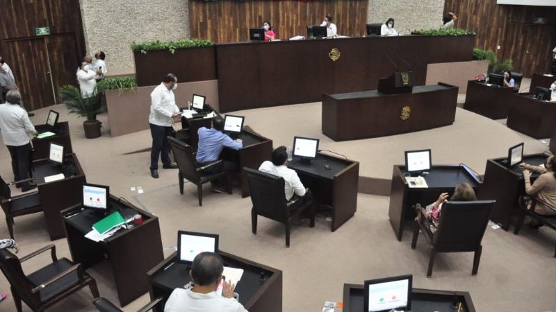 Ellos son los diputados que votaron en contra del matrimonio igualitario en Yucatán