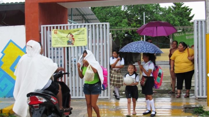 Muerte de una niña por COVID-19 en Cozumel cuestiona regreso a clases