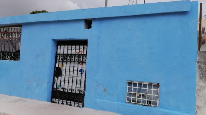 Mujer encuentra muerto a su hijo; pide auxilio a policías en Mérida