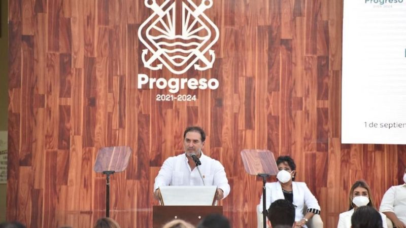 Zacarías Curi realiza toma de protesta como alcalde de Progreso por segunda vez consecutiva