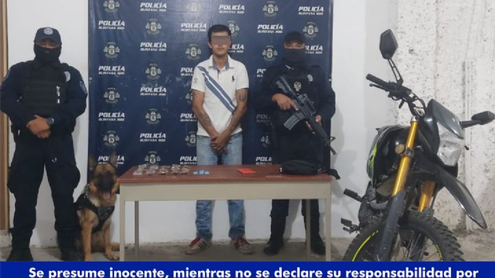Unidad Canina de la policía detiene a Eduardo "N" por portación de droga en Cancún