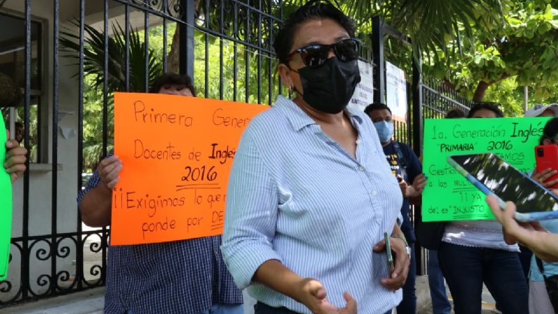 Maestros exigen a la Secretaría de Educación de Yucatán la aplicación de refuerzo anticovid