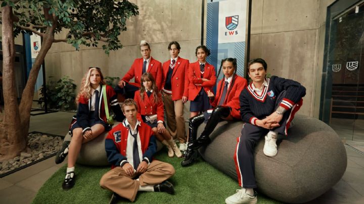 Netflix presenta elenco de la serie ‘Rebelde’ portando su nuevo uniforme