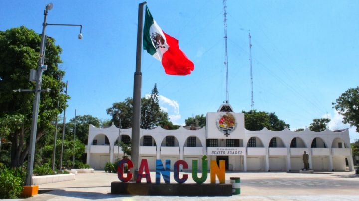 Cerca de 30 burócratas del Ayuntamiento de Cancún dan positivo a COVID