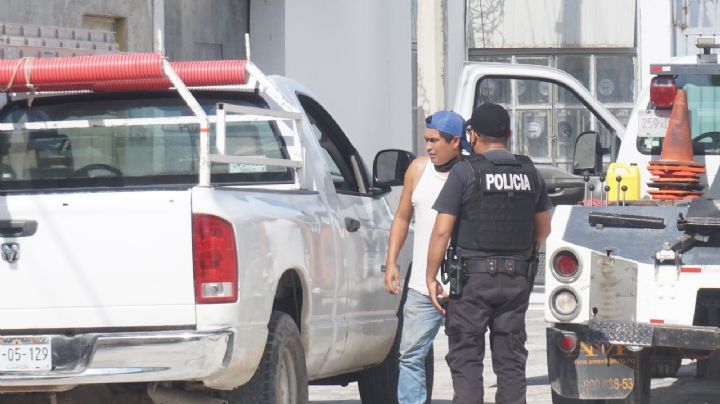 Detienen a supuestos empleados de la CFE por robo de medidores de luz en Campeche