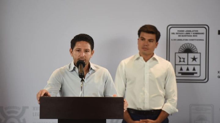 Renuncia Renán Sánchez Tajonar, secretario General del Congreso del Estado de QRoo