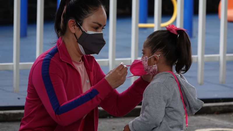 Vacunar a menores de edad quita oportunidad a personas con más riesgo: López-Gatell