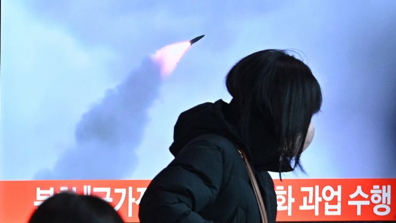 Corea del Norte lanza misil al mar del Este previo a reunión con la ONU