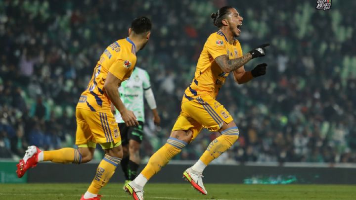 Tigres consigue agónico empate contra Santos; Carlos Salcedo anotó al final