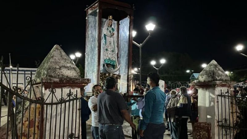 Ayuntamiento de Temax organiza fiesta religiosa pese al aumento de contagios por COVID-19
