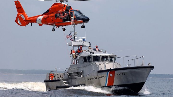 Desaparecen 39 personas tras volcarse un barco en costas de Miami