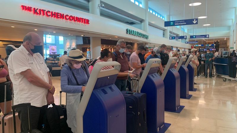 Frontier Airlines cancela cuatro vuelos de Cancún a EU por Nevadas: VIDEO