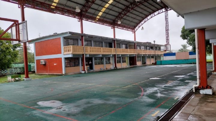Frente Frío 19 ocasiona ausentismo en escuelas de Palizada por segundo día consecutivo