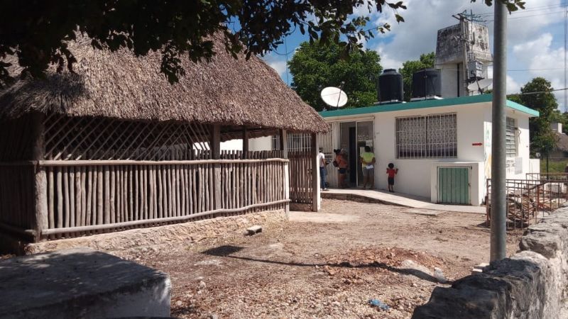 Pobladores de 10 comunidades de Carrillo Puerto exigen medicinas a la SESA