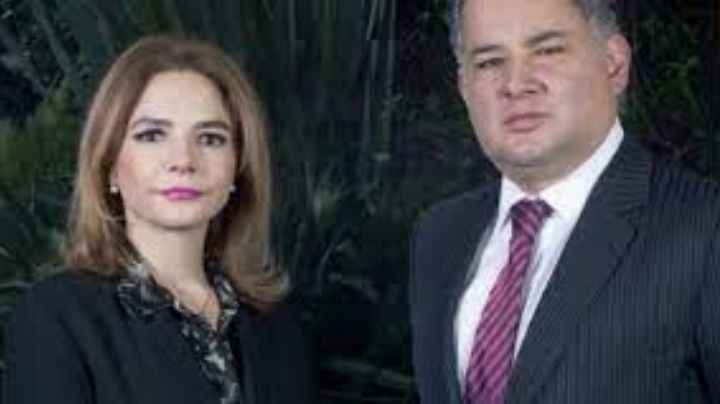 FGR pide a SFP entregar toda la información de Santiago Nieto y Carla Humphrey