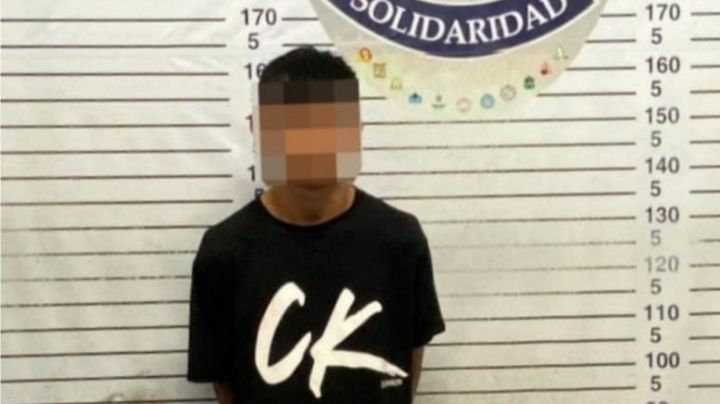 Detienen a joven con 22 bolsitas de droga en Playa del Carmen