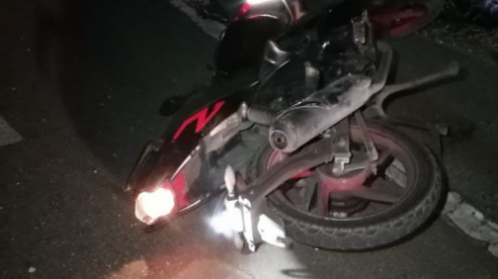 Motociclistas resultan lesionados al ser impactados por un vehículo en Conkal