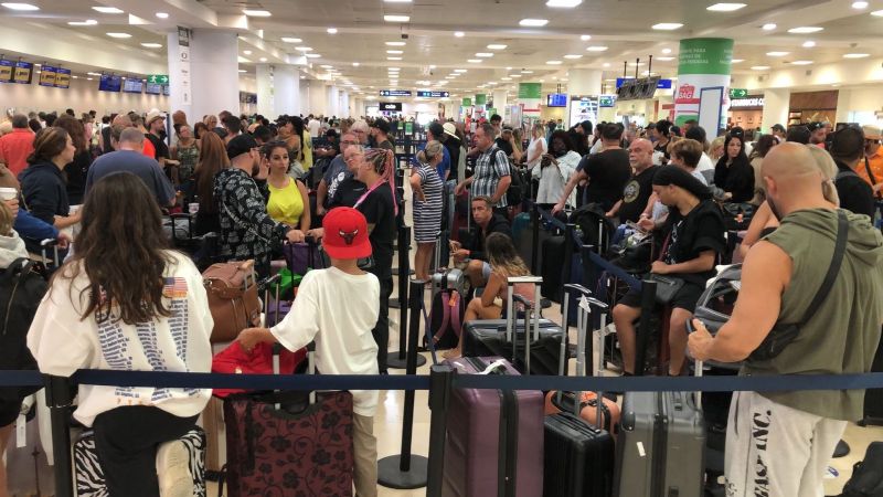 Aeropuerto de Cancún registra más de mil pasajeros este 2 de octubre: EN VIVO