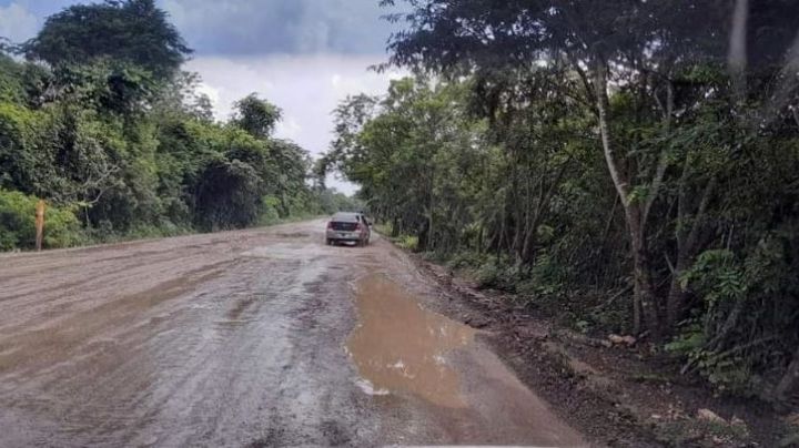 Exhortan a la Administración actual la reparación del tramo carretero Kantunilkín a Chiquilá