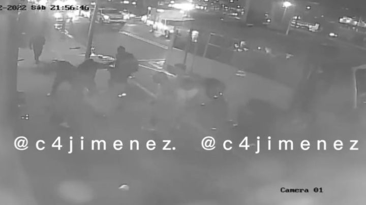Aficionados del América roban y golpean a jóvenes: VIDEO