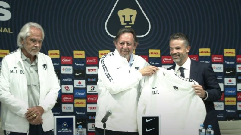 Pumas presenta a Rafa Puente Jr. como su técnico con ultimátum